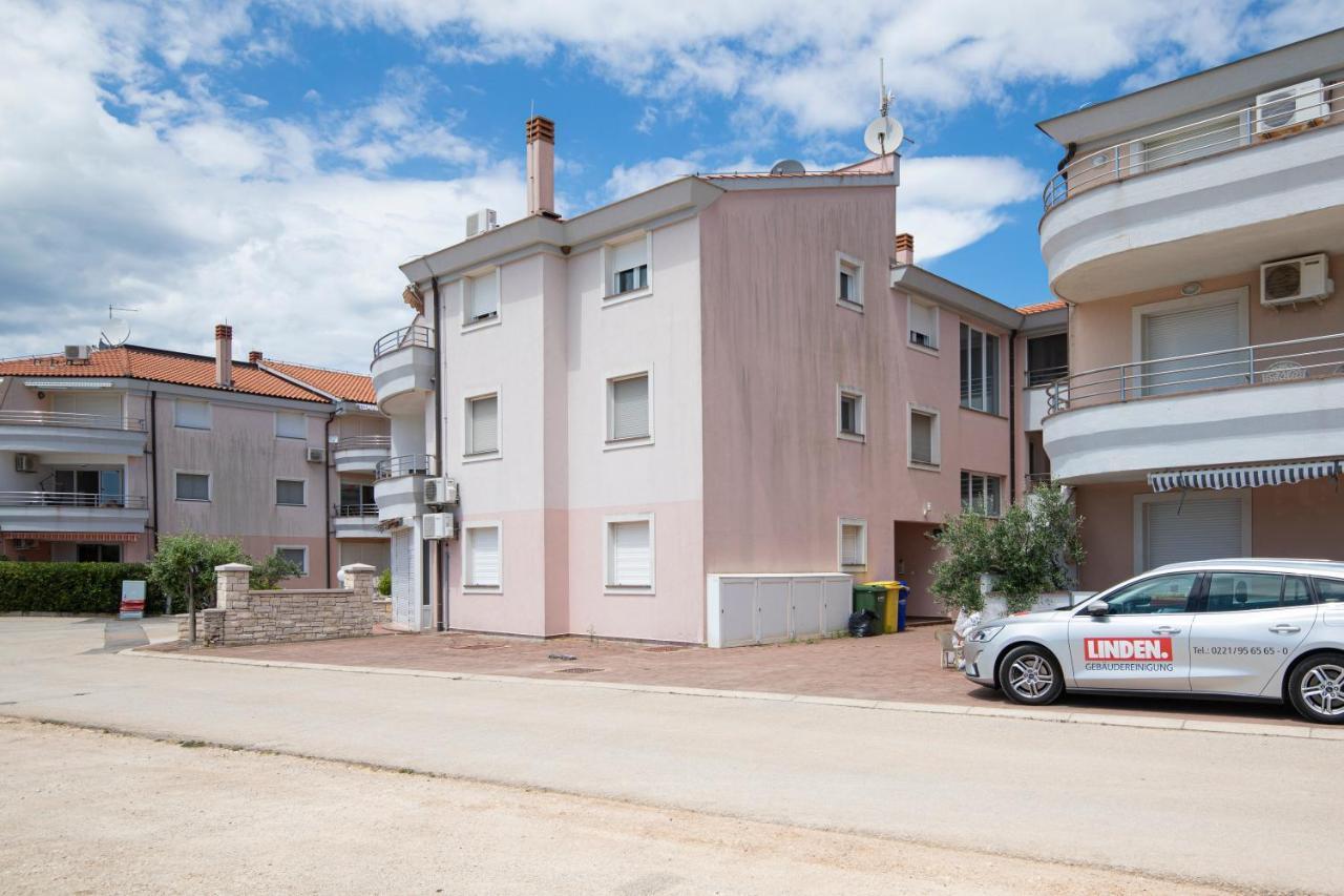Medulin Burle Sea View Apartment Eksteriør billede